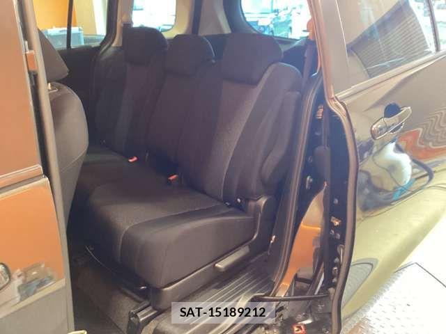 Nissan LAFESTA 2013-04 8366540-19