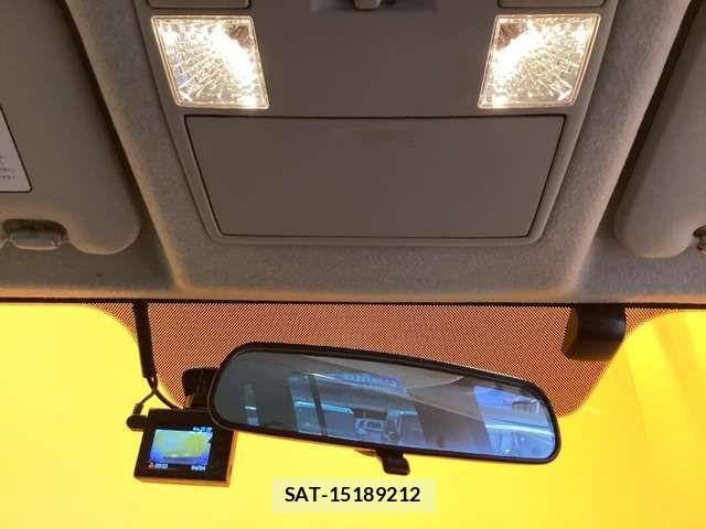 Nissan LAFESTA 2013-04 8366540-5