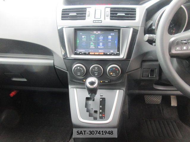 Nissan LAFESTA 2017-01 8413073-13