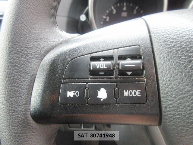 Nissan LAFESTA 2017-01 8413073-21