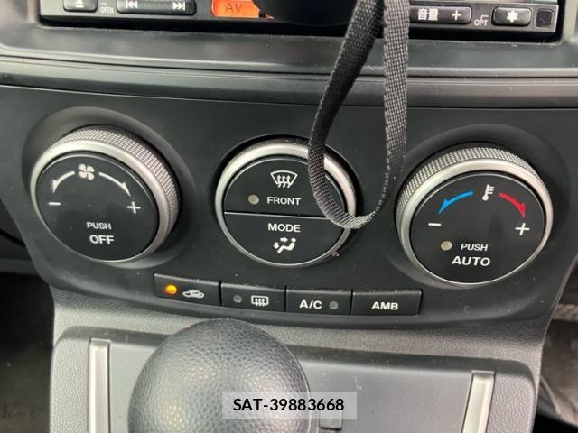 Nissan LAFESTA 2014-01 8413075-15