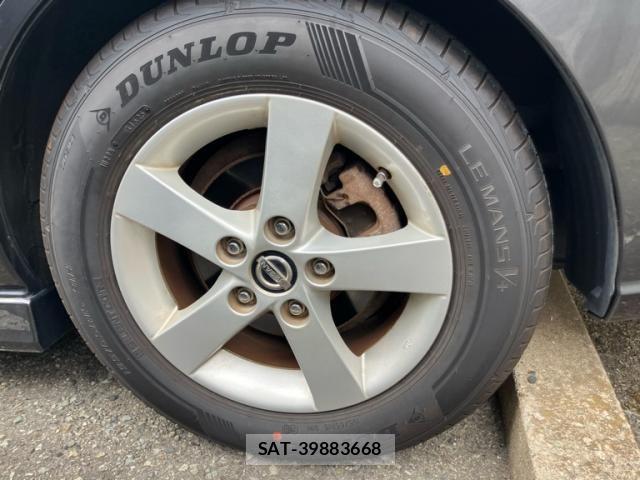 Nissan LAFESTA 2014-01 8413075-5