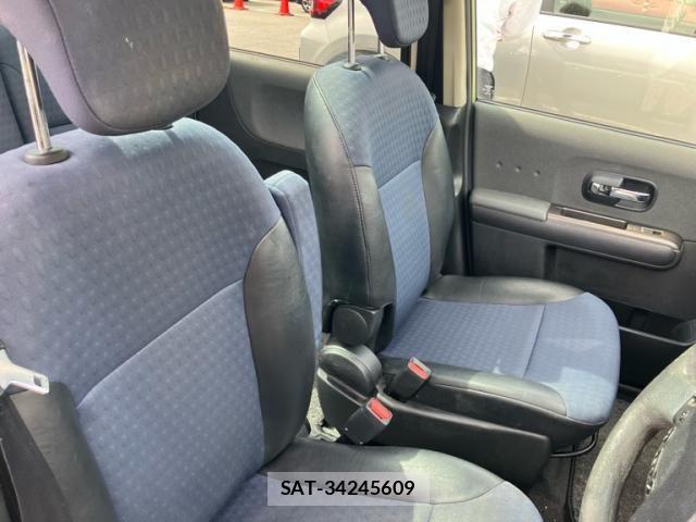 Nissan LAFESTA 2005-11 8485563-17