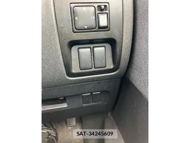 Nissan LAFESTA 2005-11 8485563-22