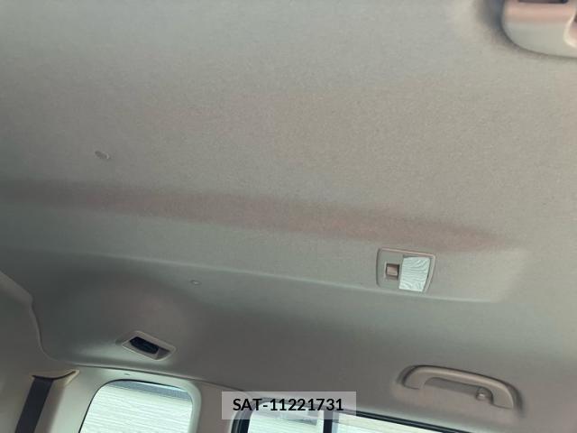 Nissan LAFESTA 2012-03 8659735-9