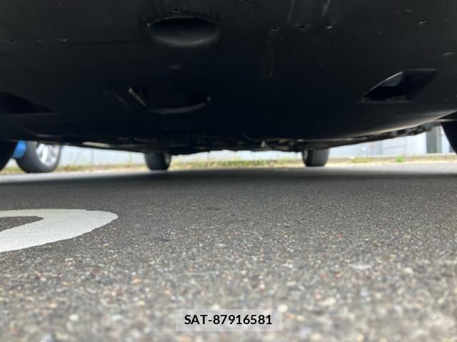 Nissan LAFESTA 2011-09 8659734-19