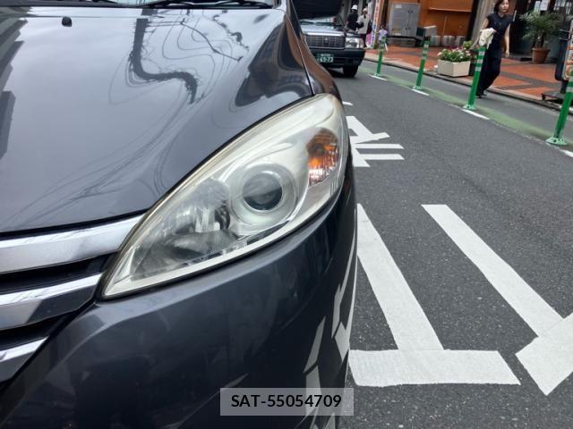 Nissan LAFESTA 2017-09 8659729-3