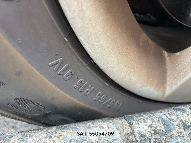 Nissan LAFESTA 2017-09 8659729-8