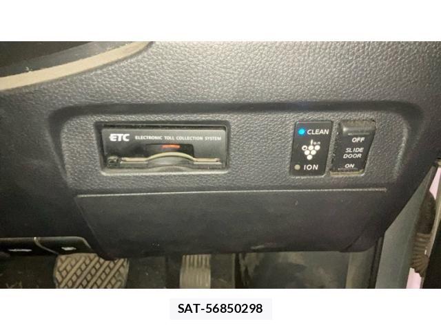 Nissan LAFESTA 2005-02 8685785-9