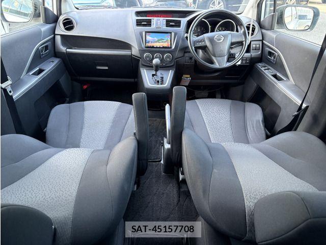 Nissan LAFESTA 2012-03 8685786-5