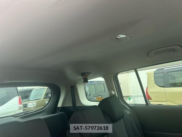 Nissan LAFESTA 2017-09 8743097-16