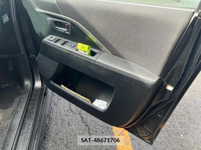 Nissan LAFESTA 2012-04 8780730-10