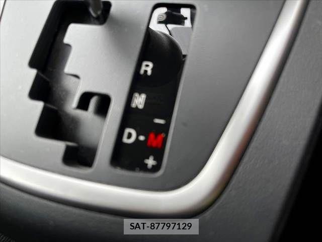 Nissan LAFESTA 2016-01 8871269-15