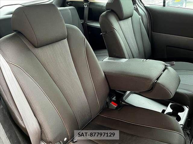 Nissan LAFESTA 2016-01 8871269-25