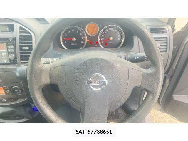 Nissan LAFESTA 2012-01 7455210-10