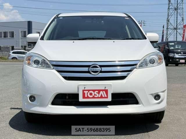 Nissan LAFESTA 2011-11 8158653-17