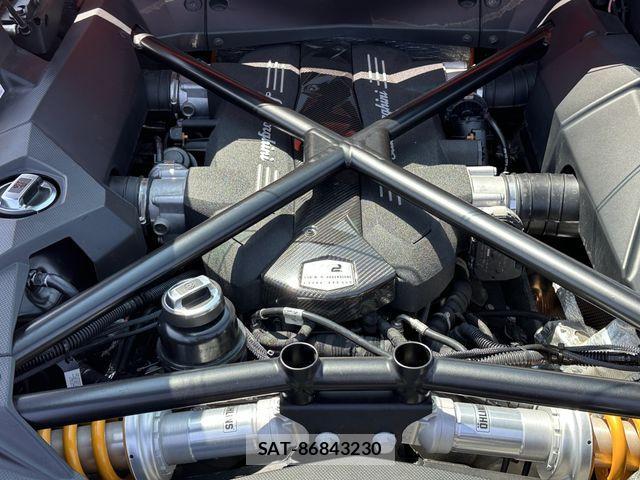 Lamborghini Aventador 2014-11 1040893-13