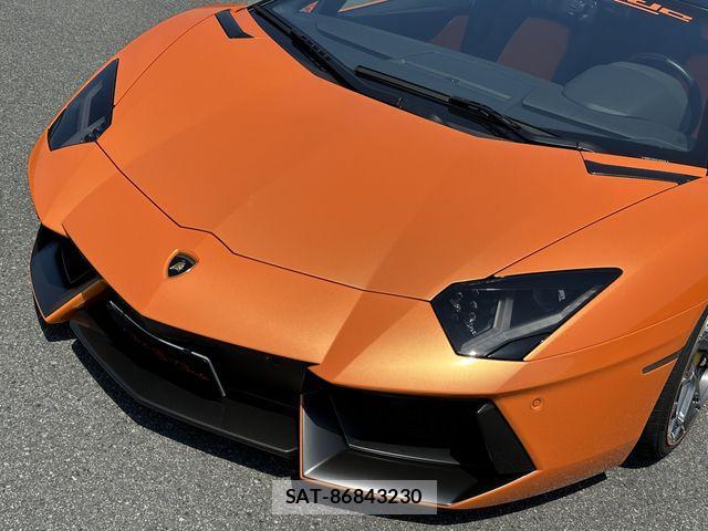 Lamborghini Aventador 2014-11 1040893-16