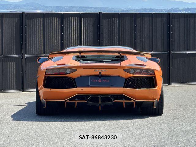Lamborghini Aventador 2014-11 1040893-27