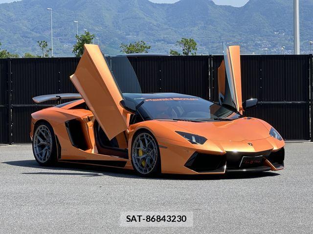 Lamborghini Aventador 2014-11 1040893-29