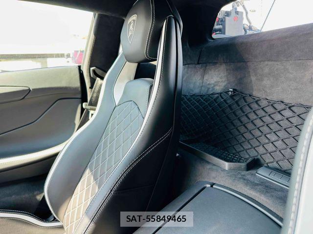 Lamborghini Aventador 2018-10 1322057-9