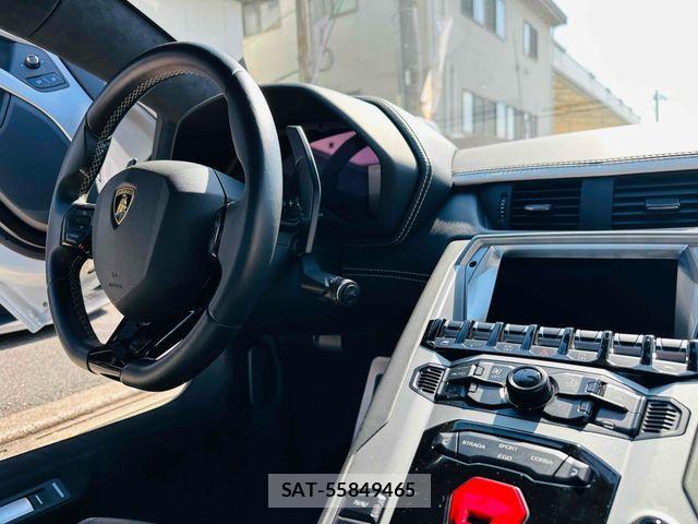 Lamborghini Aventador 2018-10 1322057-14