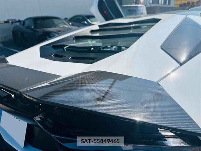 Lamborghini Aventador 2018-10 1322057-28