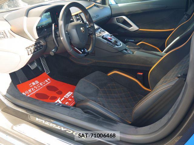 Lamborghini Aventador 2018-02 1661170-1