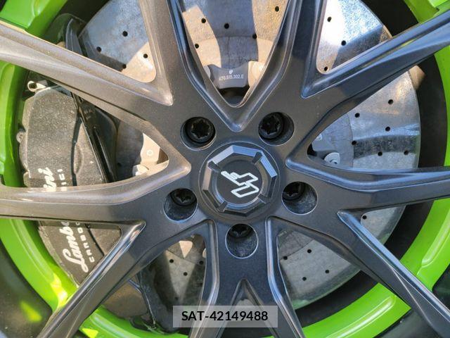 Lamborghini Aventador 2014-03 1825799-24