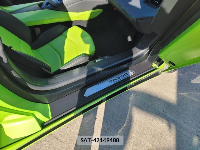 Lamborghini Aventador 2014-03 1825799-28