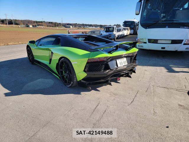 Lamborghini Aventador 2014-03 1825799-3