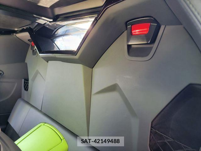Lamborghini Aventador 2014-03 1825799-4
