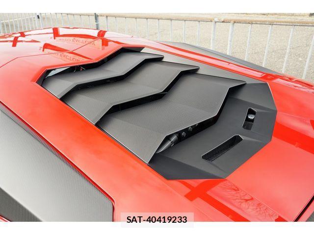 Lamborghini Aventador 2017-02 3421674-18
