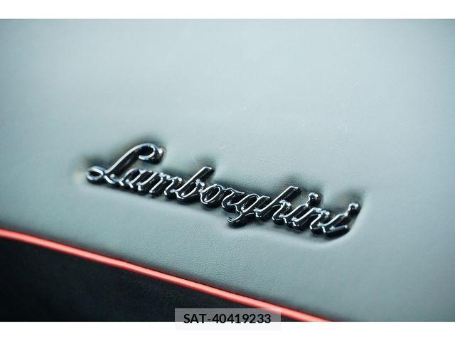 Lamborghini Aventador 2017-02 3421674-7