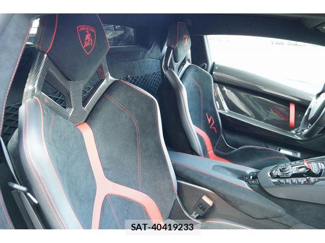 Lamborghini Aventador 2017-02 3421674-8