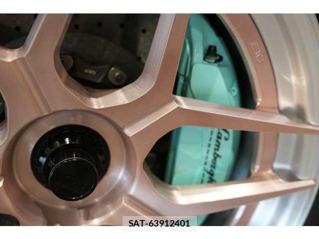Lamborghini Aventador 2014-01 6244873-20