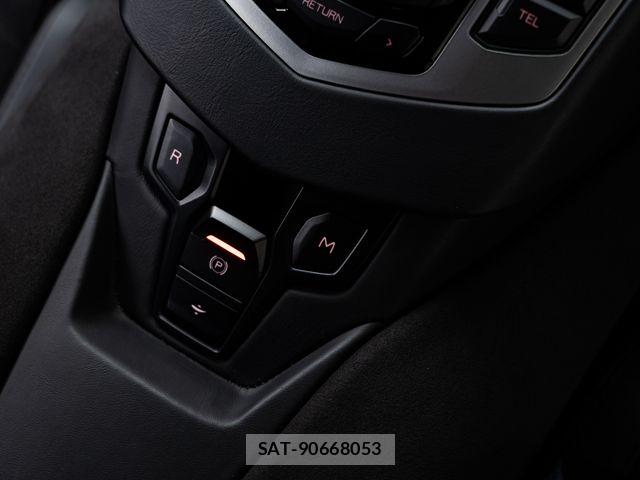 Lamborghini Aventador 2018-02 6672168-12