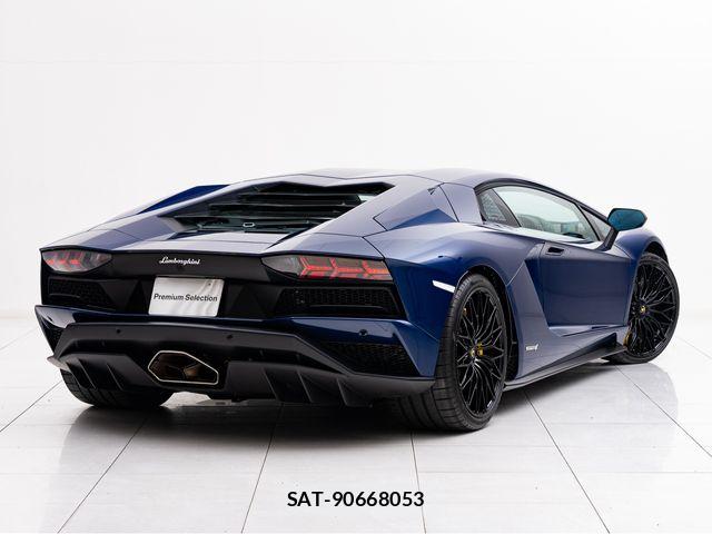 Lamborghini Aventador 2018-02 6672168-6