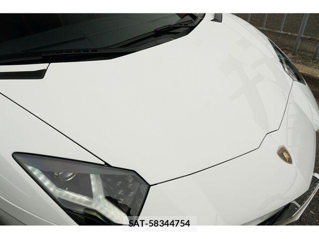 Lamborghini Aventador 2018-04 7508935-11