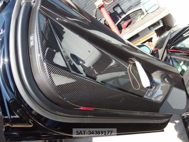 Lamborghini Aventador 2016-02 7877132-12