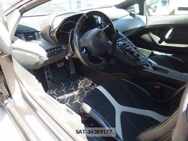 Lamborghini Aventador 2016-02 7877132-1