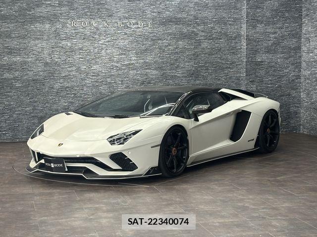 Lamborghini Aventador 2019-03 7327800-0