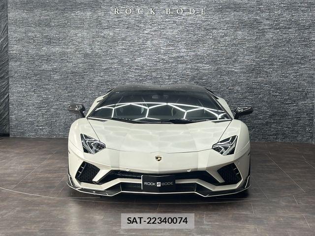 Lamborghini Aventador 2019-03 7327800-24