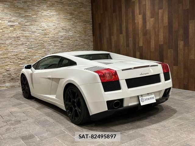 Lamborghini GALLARDO 2006-02 8880322-8