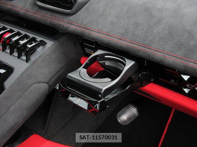 Lamborghini Huracan 2023-08 6244874-21