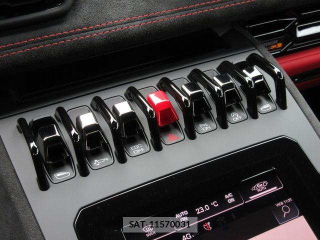 Lamborghini Huracan 2023-08 6244874-27