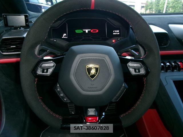 Lamborghini Huracan 2023-07 7962268-17