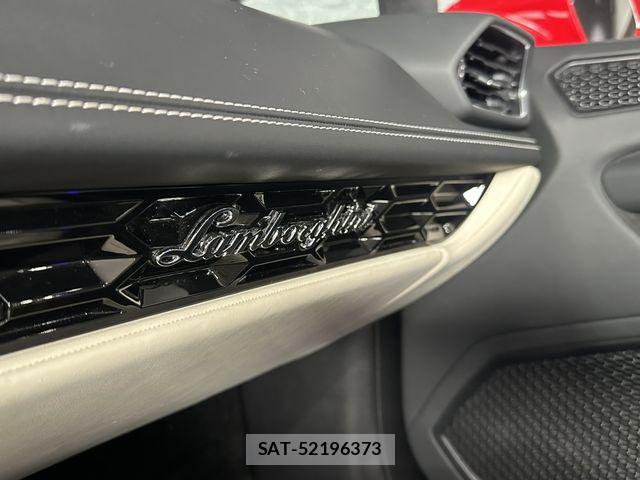 Lamborghini Huracan 2023-07 7786118-11