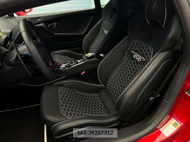 Lamborghini Huracan 2022-06 520336-13