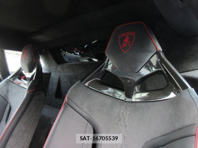 Lamborghini Huracan 2024-08 662750-16